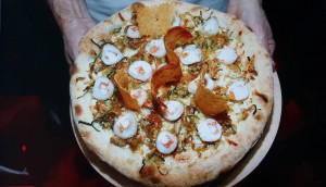 La pizza de la finale du championnat de France réalisée par David Boudet, pizzaiolo du restaurant le Savoyard à Bouaye